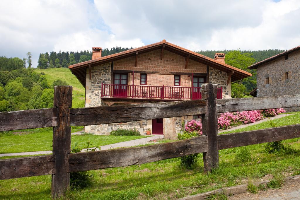 Casa Rural Etxegorri Orozko Exterior foto